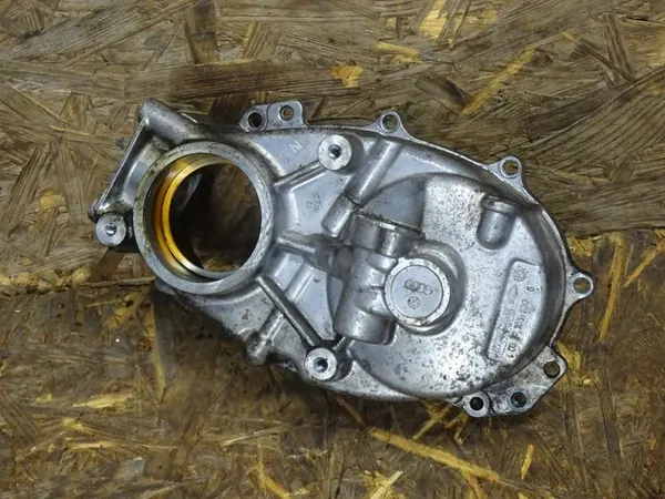 AUDI S3 8P GOLF VI 2.0 TFSI Täckning 06F103530T image 5