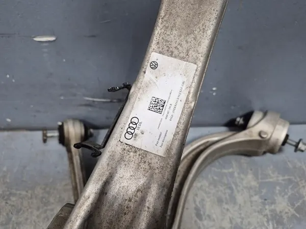 LAMBORGHINI URUS AUDI RSQ8 RSQ7 Giunto di sterzo 4M0407559A image 3