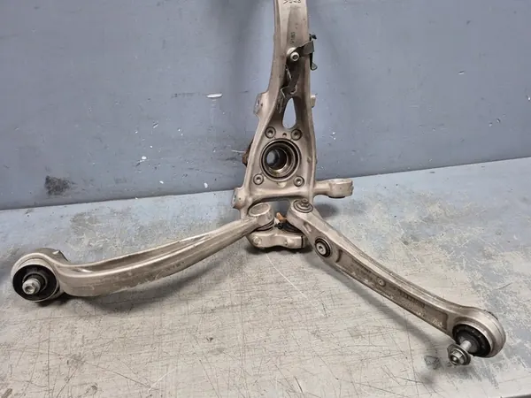 LAMBORGHINI URUS AUDI RSQ8 RSQ7 Giunto di sterzo 4M0407559A image 6