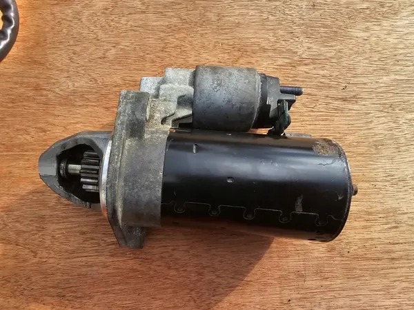 Motor de arranque Mercedes W204 W207 W212 1.8 CGI OEM image 3