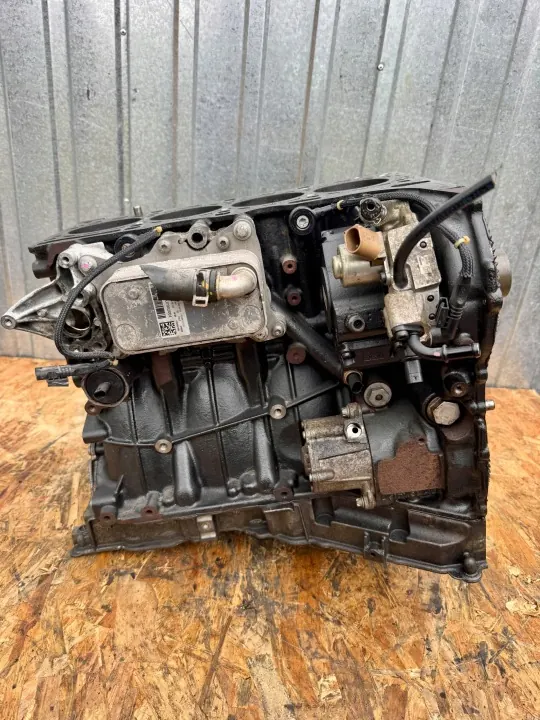 Bloque Motor OEM 651911 para Mercedes 2.2L image 2