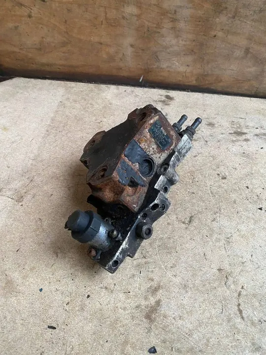 Pompe à carburant Mercedes-Benz OE image 4