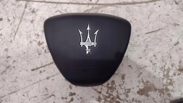Maserati Ghibli middenconsole OEM - Leren airbag image 9