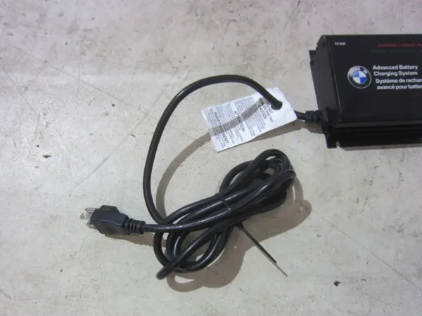 BMW Akkulaturi OEM 82112296579 - 80Ah image 8