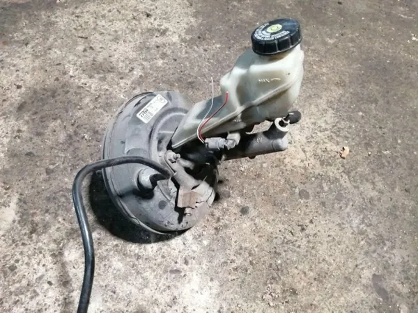 Jarruservo OEM LSH65 Toyota Corolla E12 2.0D:lle image 2