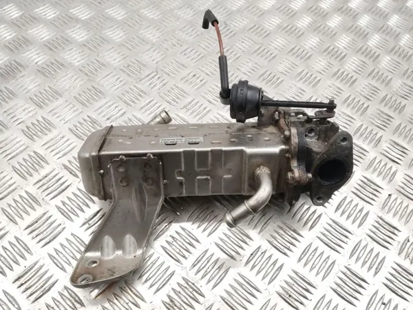 Refroidisseur EGR OEM A6711400570 pour SsangYong Korando 2.0D image 2