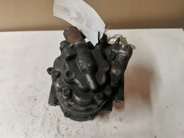 Compressore A/C Peugeot 9648138680 image 3