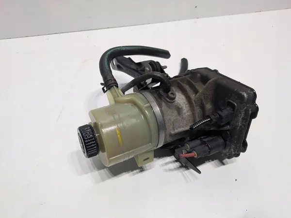 Bomba de dirección asistida Renault Trafic III A0047924A image 5