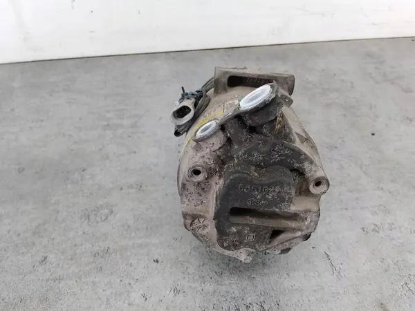 Ilmastointikompressori Opel Astra H 1.8 16V OEM 13139055 image 3