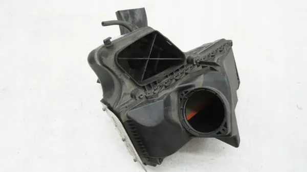 Luftfilterhus OEM 8K0133835BM för Audi A5 8T image 3