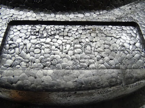 INSERT STYROPIAN ROUE LEVER JAGUAR XF X250 image 7