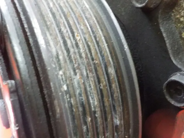 Compressore AC VW T4 2.5 B 701820805D image 6