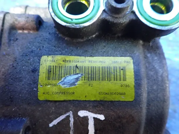 Compressore aria condizionata Ford OE image 6