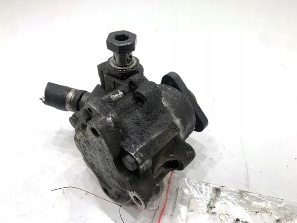 Pompe de direction OEM 8E0145155N pour Audi A4 B7 image 3