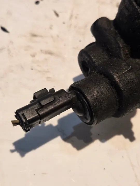 Citroen C5 04-08 OEM 04-08 EYTC Hydrofjädringskula image 6