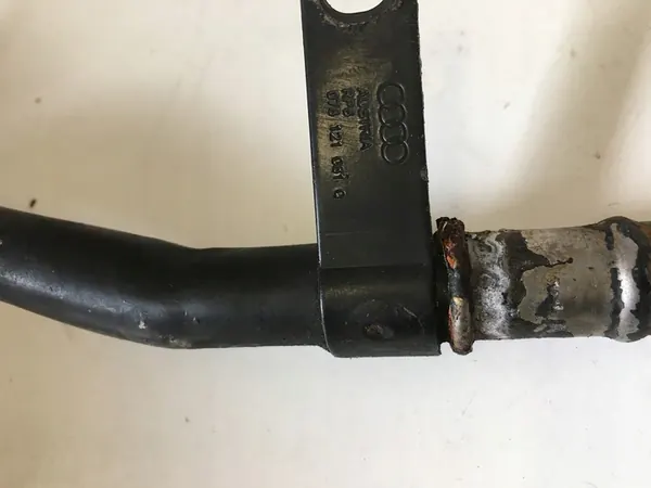 Vesiputki Audi A6 A4 B5 S4 2.7 image 8