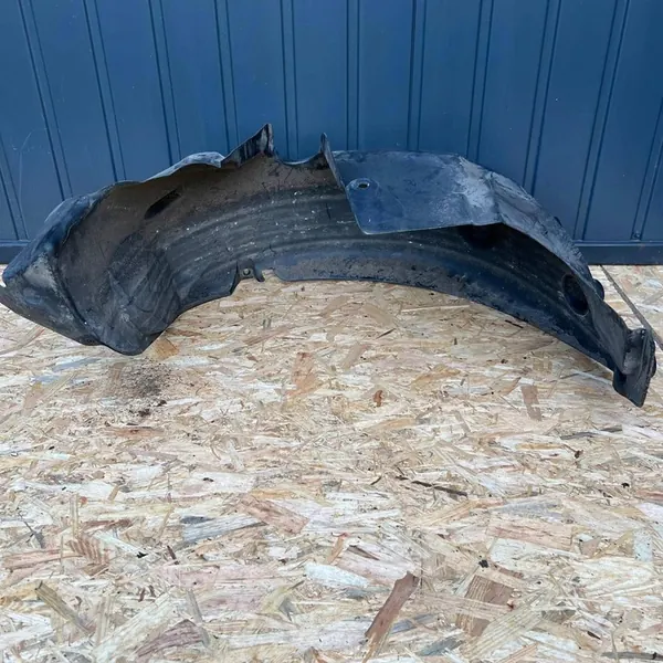 Left Rear Wheel Arch 767498752R Renault Clio IV image 10