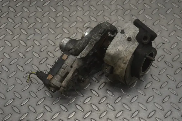 Turbo Porsche Cayenne 92A 037145873M image 2