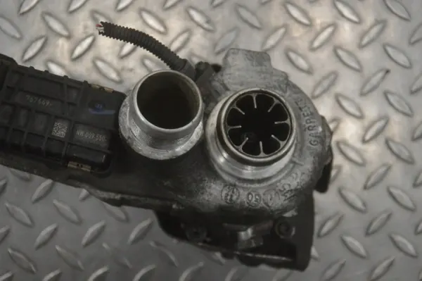 Turbo Porsche Cayenne 92A 037145873M image 5