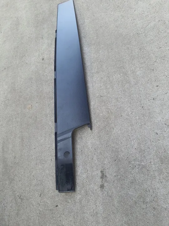 Audi A4 B8 Avant linker voorpilaarafdekking OEM 8K0837901N image 2