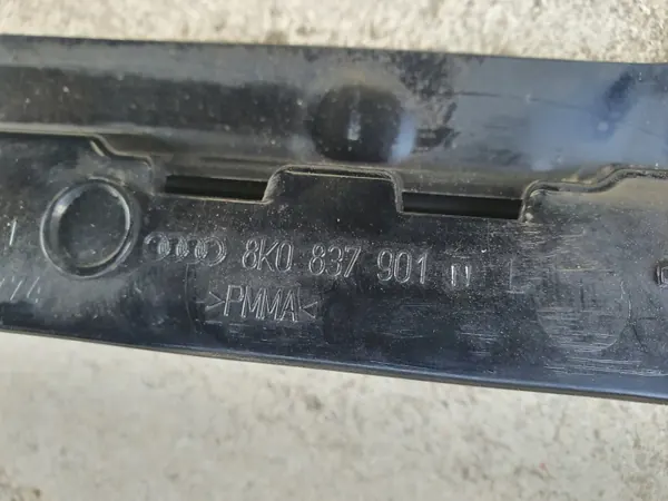 Audi A4 B8 Avant linker voorpilaarafdekking OEM 8K0837901N image 8