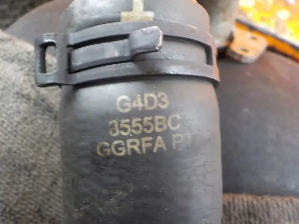 Gebrauchtes EGR-Rohr OEM G4D3-3855-BC für Range Rover Evoque image 3