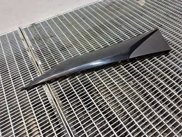 OEM 60118YY011 Linker voorzijde spiegelkap Toyota Aygo image 2