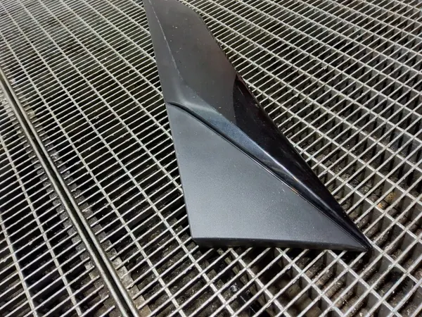 OEM 60118YY011 Linker voorzijde spiegelkap Toyota Aygo image 4