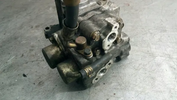 Distributeur/Pompe à Carburant OEM 111 Mitsubishi Carisma 1.8 GDI image 4