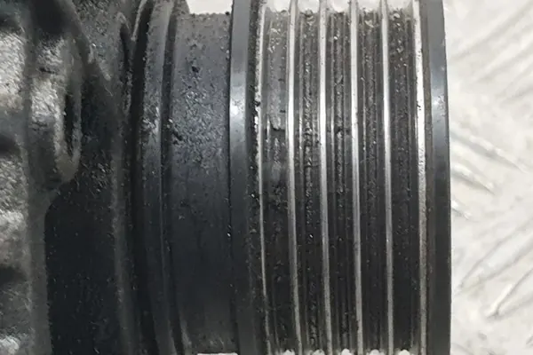 Alternador ROVER 45 SEDAN 2.0L diésel 2003 YLE102430 image 2