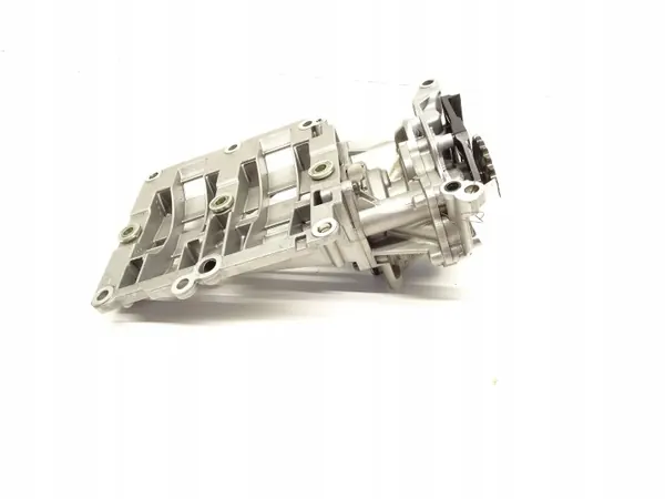 Bomba de óleo BMW OEM 7798014 para motor 2.0D N47 image 4