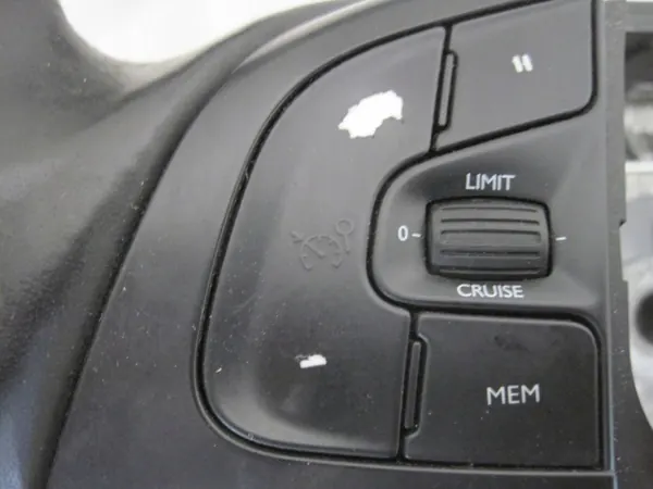 Gebruikt Multifunctioneel Stuur OEM 98004092ZD image 5