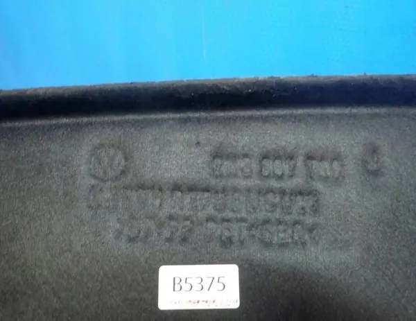 VW Caddy IV takakontin hylly OEM 2K3867769 image 7