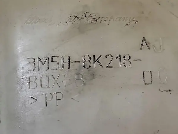 Kühlmittelbehälter MAZDA 3 (BK) 1.6L Diesel 2007 image 6