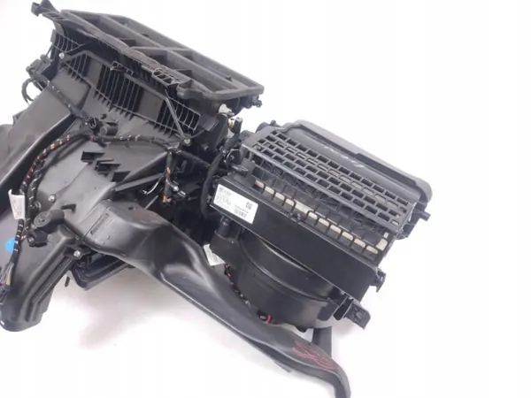Opel OE 13345117 Värmekärnhus - Begagnad image 3