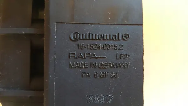 Audi A8 D3 Jousitusjakaja OEM 15152400152 image 3