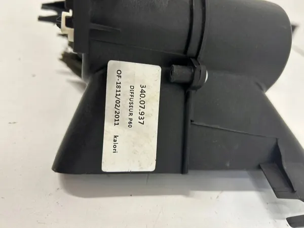 Microcar M8 Luftkanal OEM 34007937 - Begagnad image 7