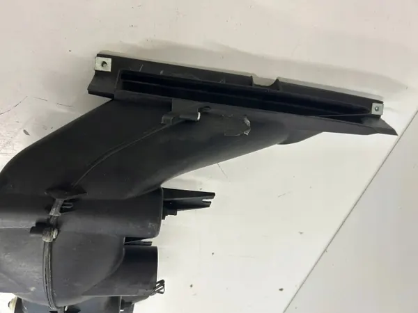 Microcar M8 Luftkanal OEM 34007937 - Begagnad image 9