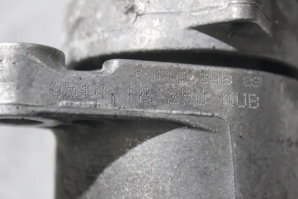 Belt Tensioner BMW 3 318D F30-31 LIFT 2.0D OEM image 3