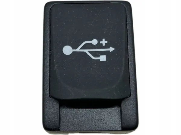 Prise USB Toyota Yaris OEM OYT25946 - Occasion image 2