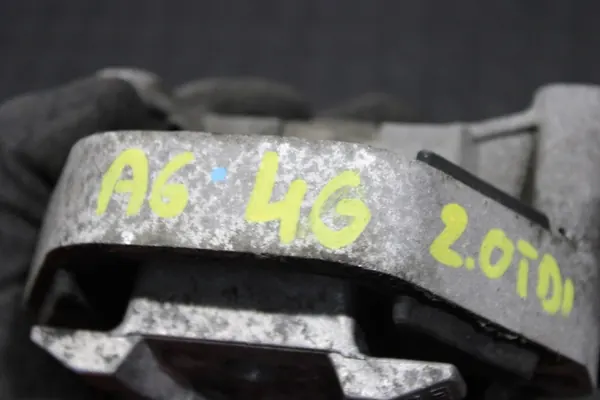 Moottorin Kiinnike Audi A6 C7 4G0 4G9 Lift 4G0199381NE image 3