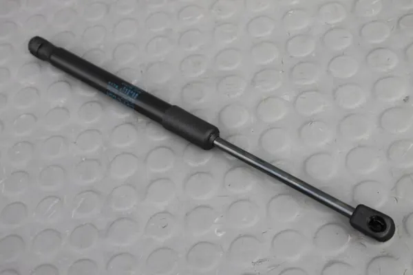 Motorhuvesstöd OEM 11455659HSII vänster/höger fram image 5