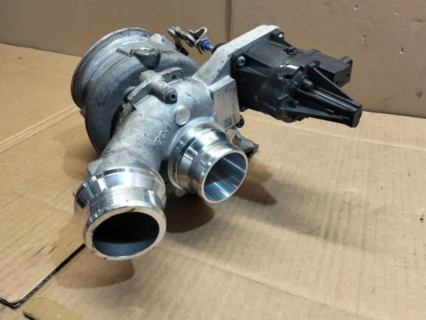OEM 9895980 Turbo BMW F-sarja - Continental image 4
