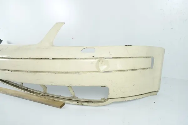 Paraurti anteriore VW Passat B5 image 2
