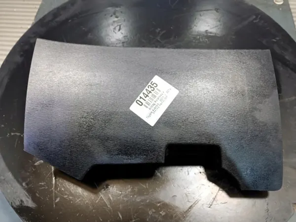 Toyota Avensis T27 polvipussi OEM Wrakowisko-14435- image 3