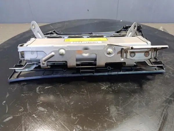 Toyota Avensis T27 polvipussi OEM Wrakowisko-14435- image 5