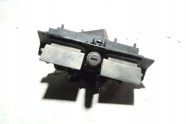 Kofferraumgriff AUDI A6 4B2 C5 4B0827565J image 3