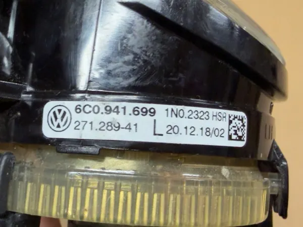 Halogenivalo Vasen Etu OEM 6C0941699 AS image 4
