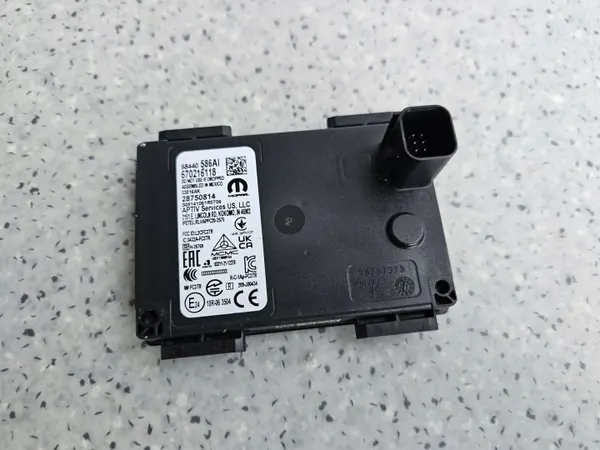 Radar do para-choques dianteiro Maserati Grecale M182 OEM 670216118 image 2