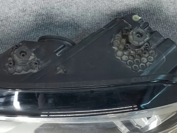 Vasen etuvalaisin Volkswagen Caddy 2K1941005A image 3